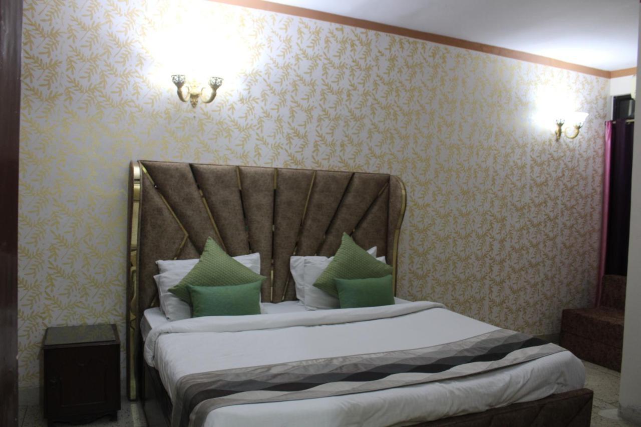 Awasthi Kozi Stays B&B - Closest To Vfs New Delhi Eksteriør billede
