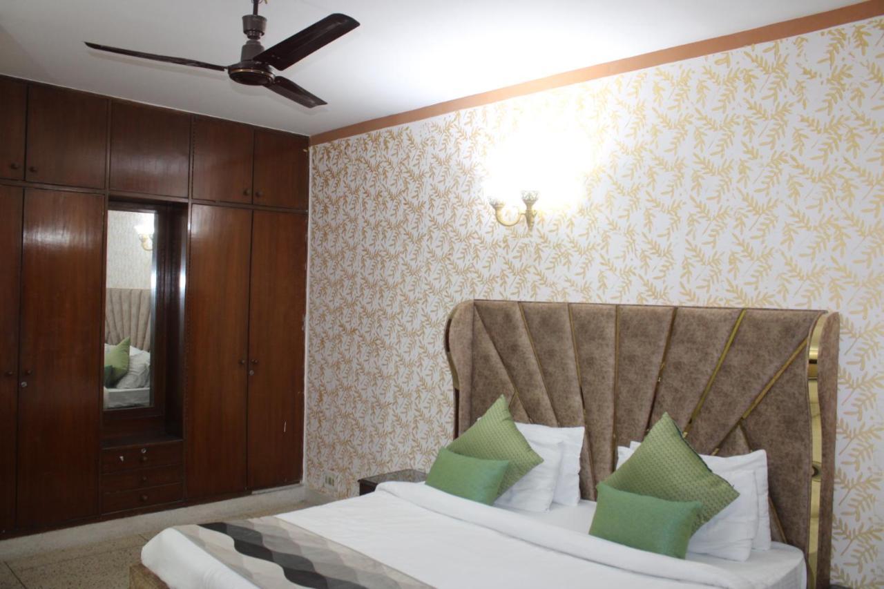 Awasthi Kozi Stays B&B - Closest To Vfs New Delhi Eksteriør billede